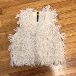 4/$25 Kidichic Fluffy Faux Fur Vest Little Girl Size 4 White